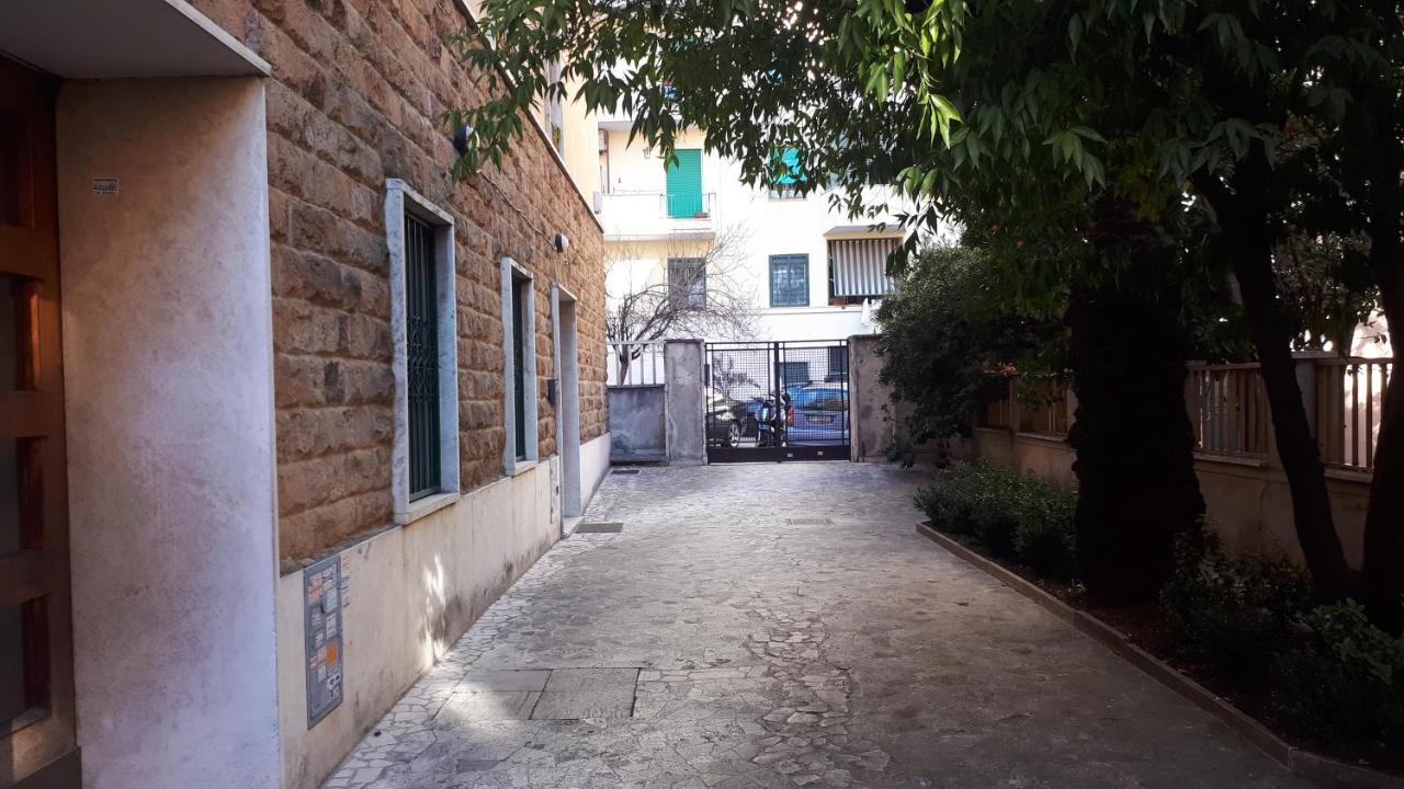 Domus Angelica Roma Exterior foto